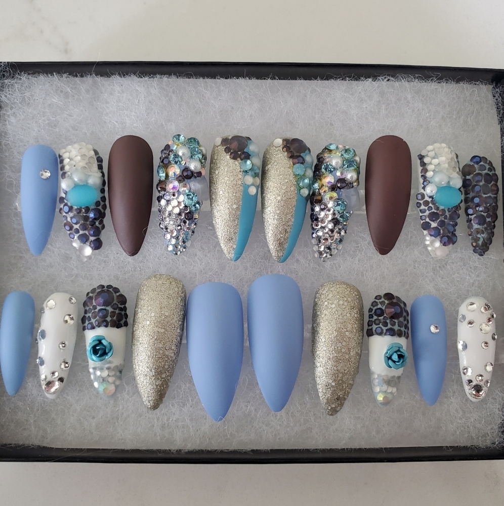 Luxurious press-ons